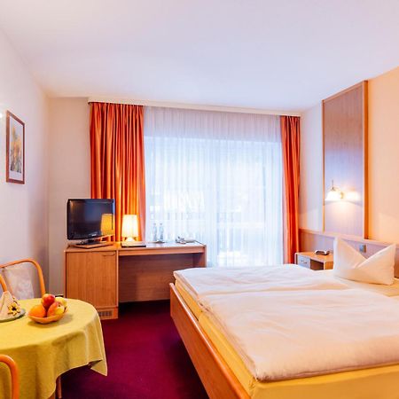 Hotel Gondelfahrt Kurort Jonsdorf Buitenkant foto