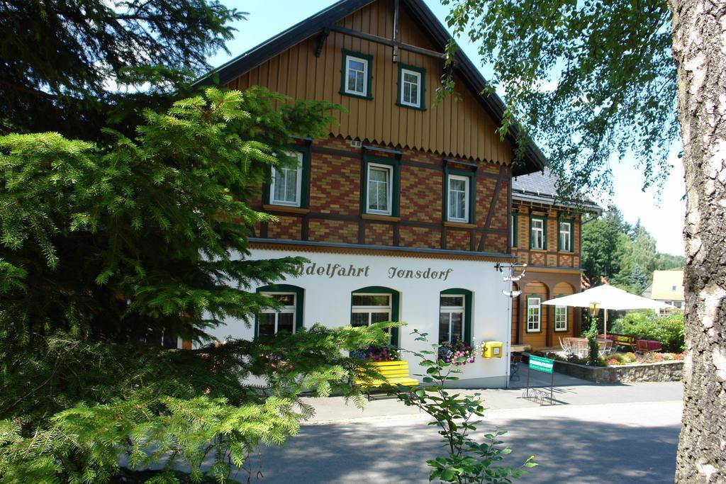 Hotel Gondelfahrt Kurort Jonsdorf Buitenkant foto